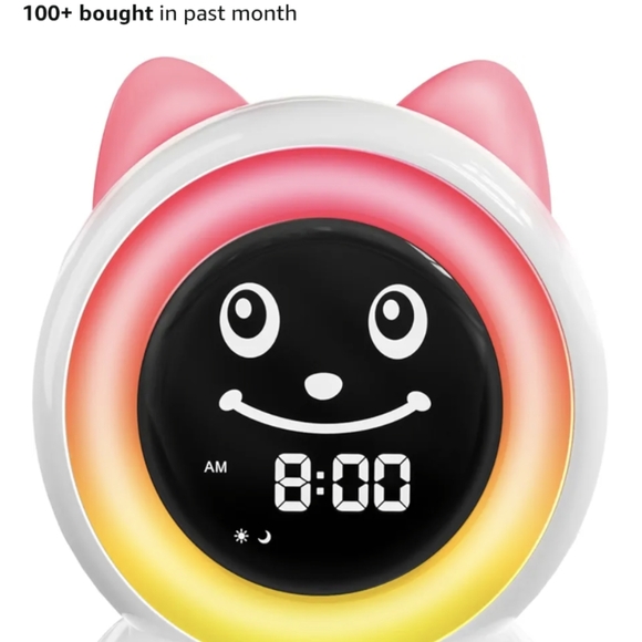 Cute Cat-Shaped White and Black Clock with USB - Picture 2 of 6